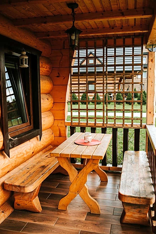 Domki,,Chatki Góralskie "