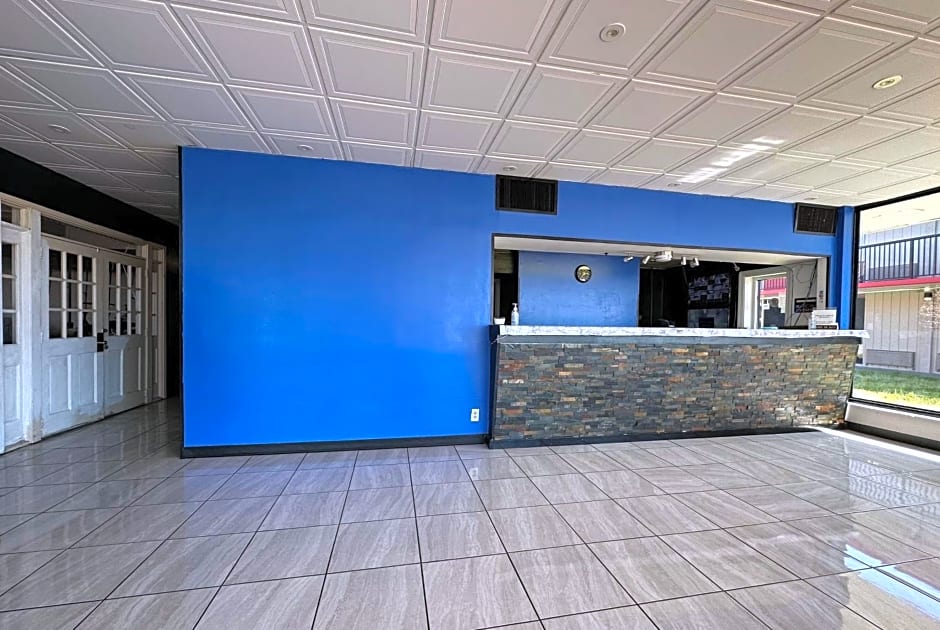 Travelodge by Wyndham Lumberton