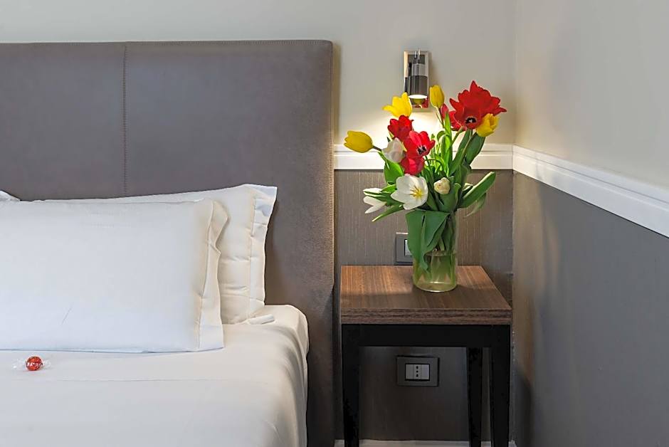 Fragrance Hotel St. Peter
