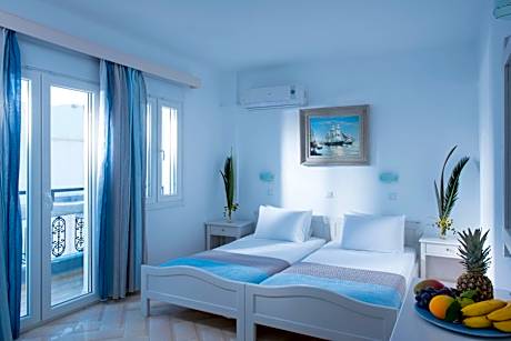 Studio with Side Sea View