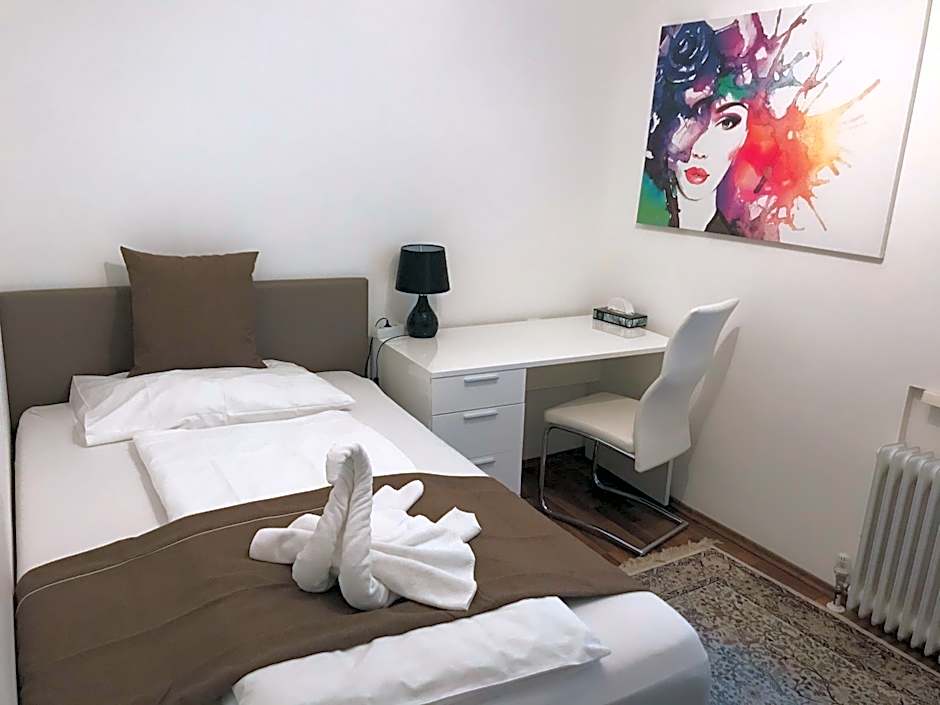 Hotel-Restaurant zum Donaueck Mauthausen