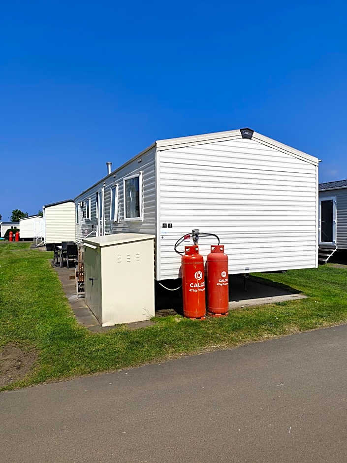 STATIC CARAVAN HOTEL in EDINBURGH