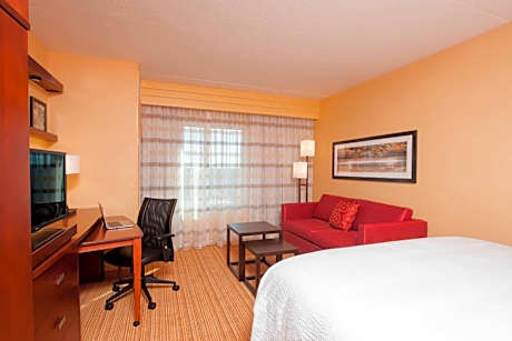 King Room with Sofa Bed - City View