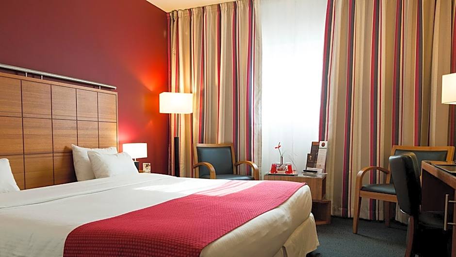 Holiday Inn Bordeaux Sud - Pessac By IHG