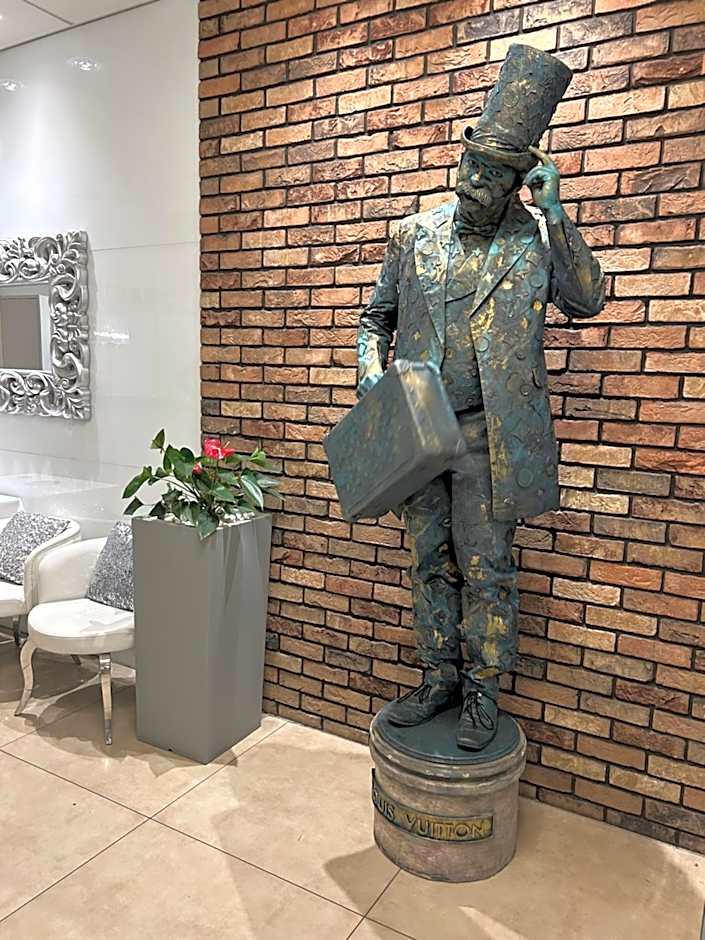 Hotel Dolphin - Adult friendly