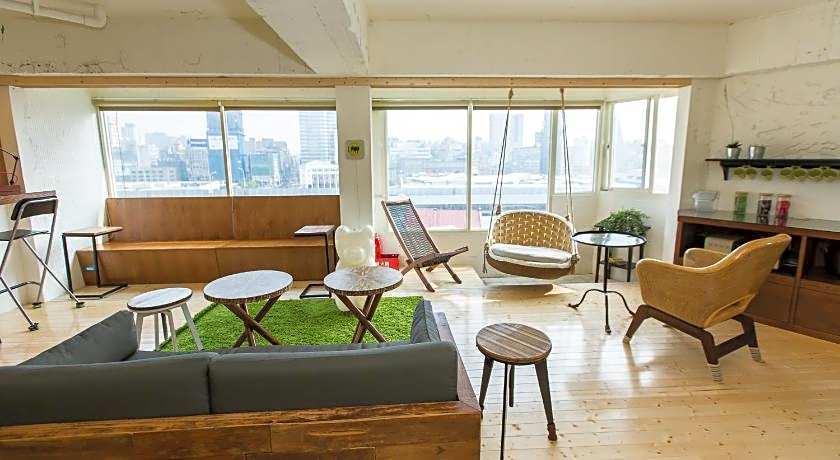 Mr Lobster's Secret Den Design Hostel