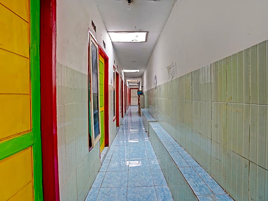 Hotel O Sidomulyo Kost Syariah