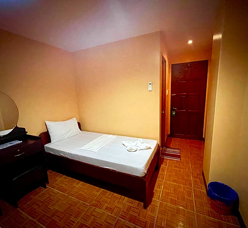 Domsowir Hotel and Restaurant