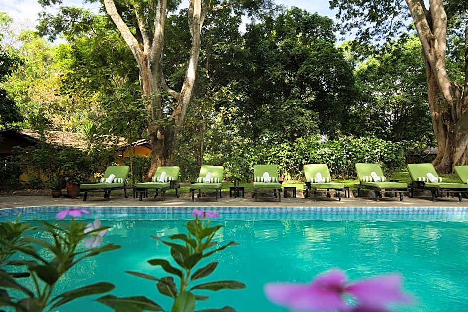 Rivertrees Country Inn