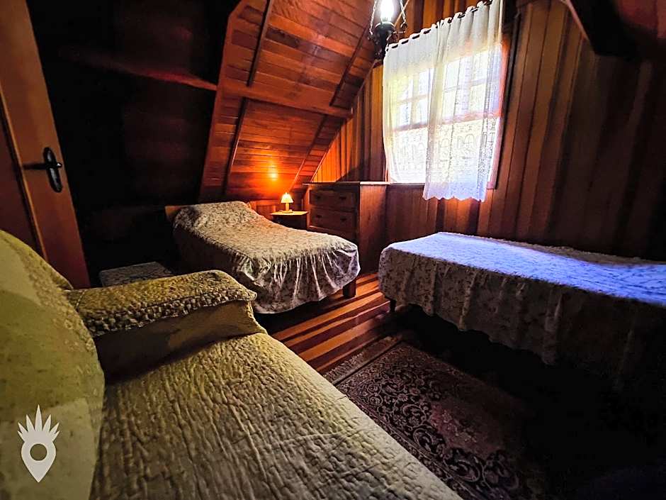 European House with Fireplace & Pool in Indaiatuba