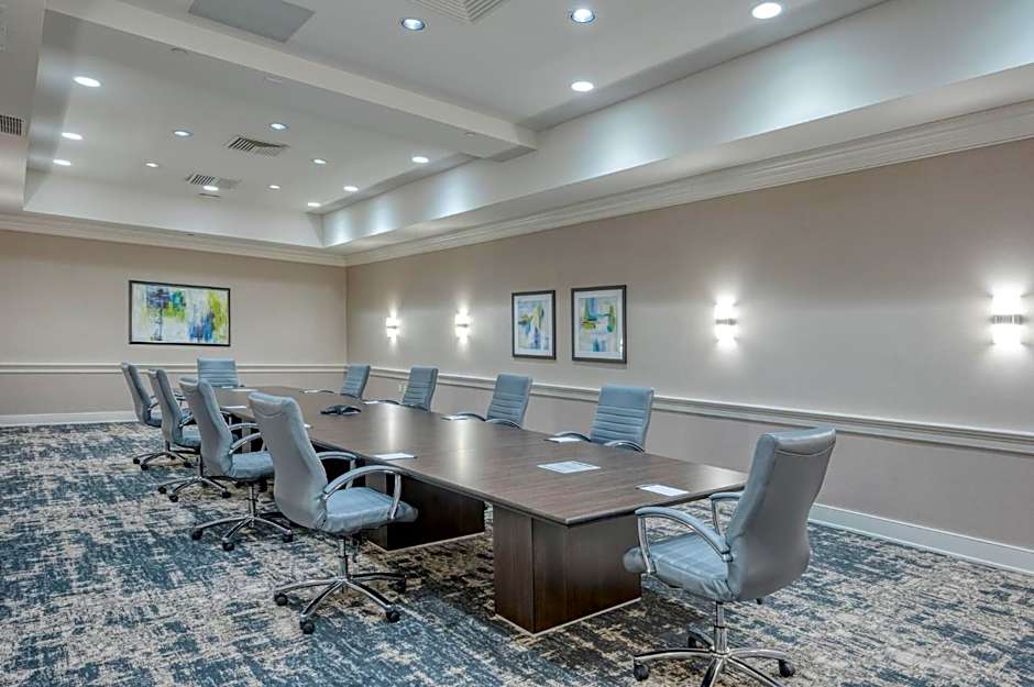 Crowne Plaza Albany - The Desmond Hotel By IHG