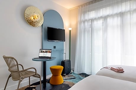 Superior Double Room with Balcony