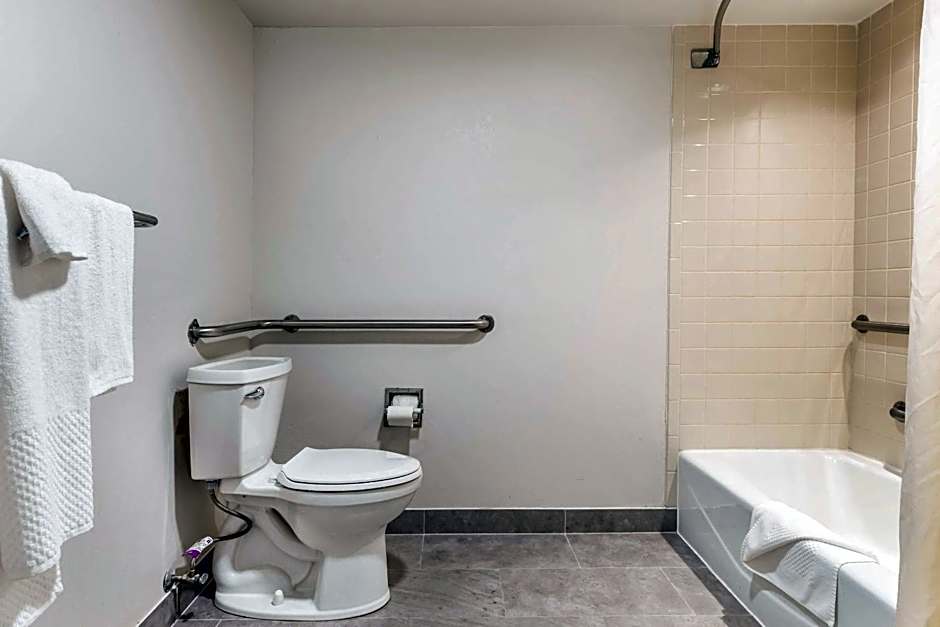 Quality Inn Mount Airy Mayberry