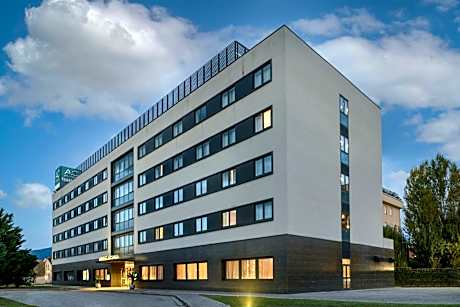 AC Hotel by Marriott Pisa