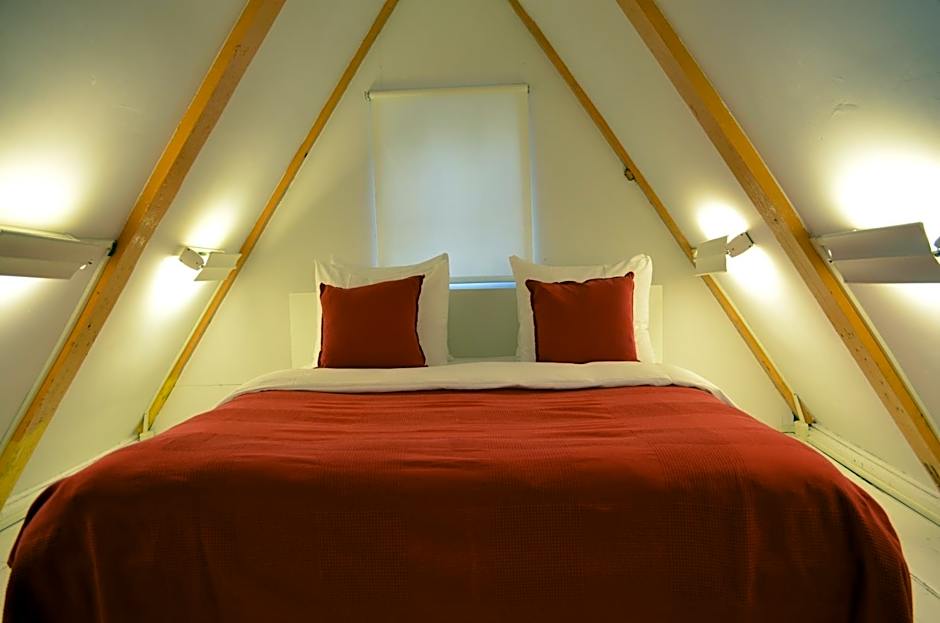 Rembrandtplein Bed & Breakfast