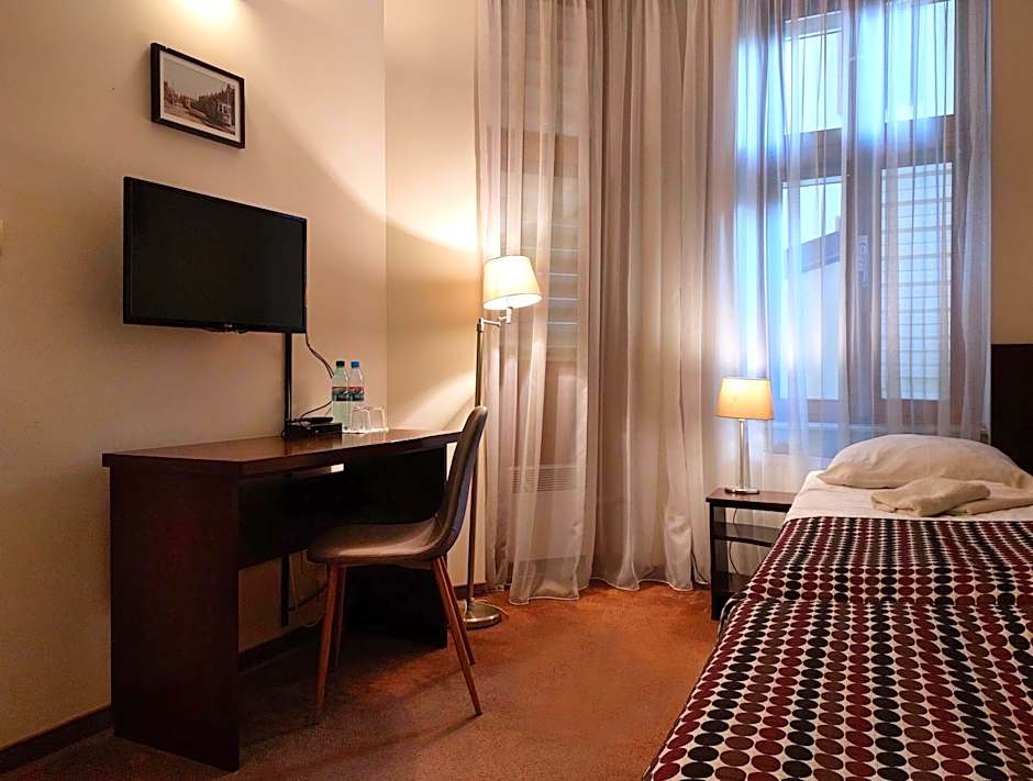 Atlantic Aparthotel