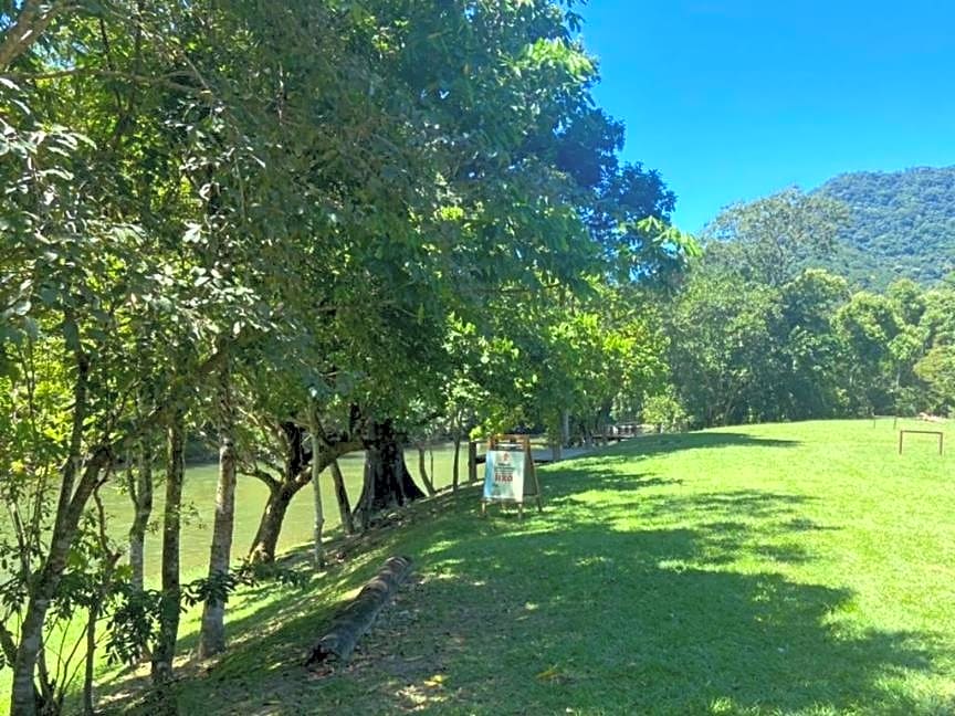 Serra Mar à beira rio , rafting, suites, lofts, e Casas