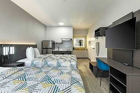 2 Full Beds | Non-Smoking, Micfridge