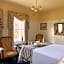 The Lodge on Elizabeth