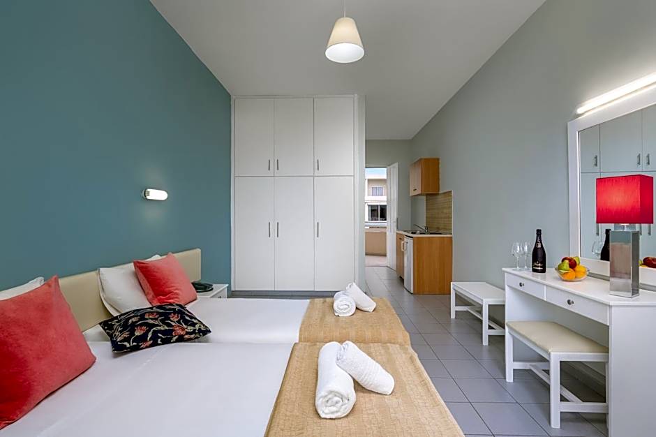 Bayside Hotel Katsaras