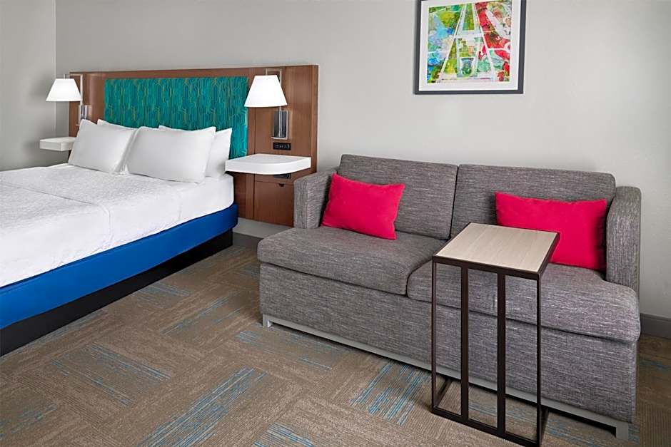 Hampton Inn By Hilton Kansas City The Legends