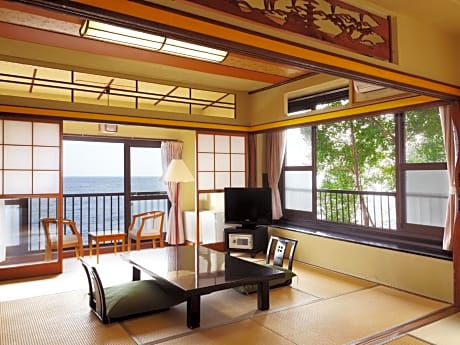 Standard Japanese-Style Room with Sea View