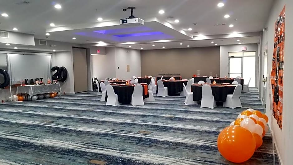 Pace Hotel Addison
