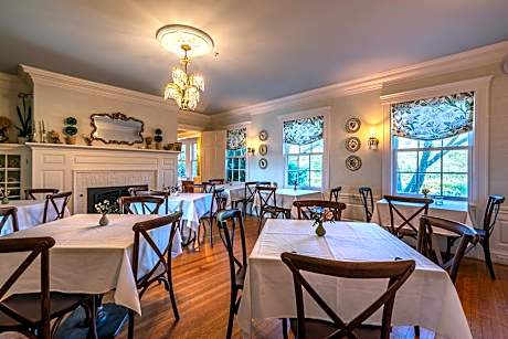 The White House Inn