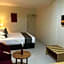 Victoria Palms Hotel