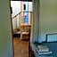 Les Magranes Bed & Breakfast