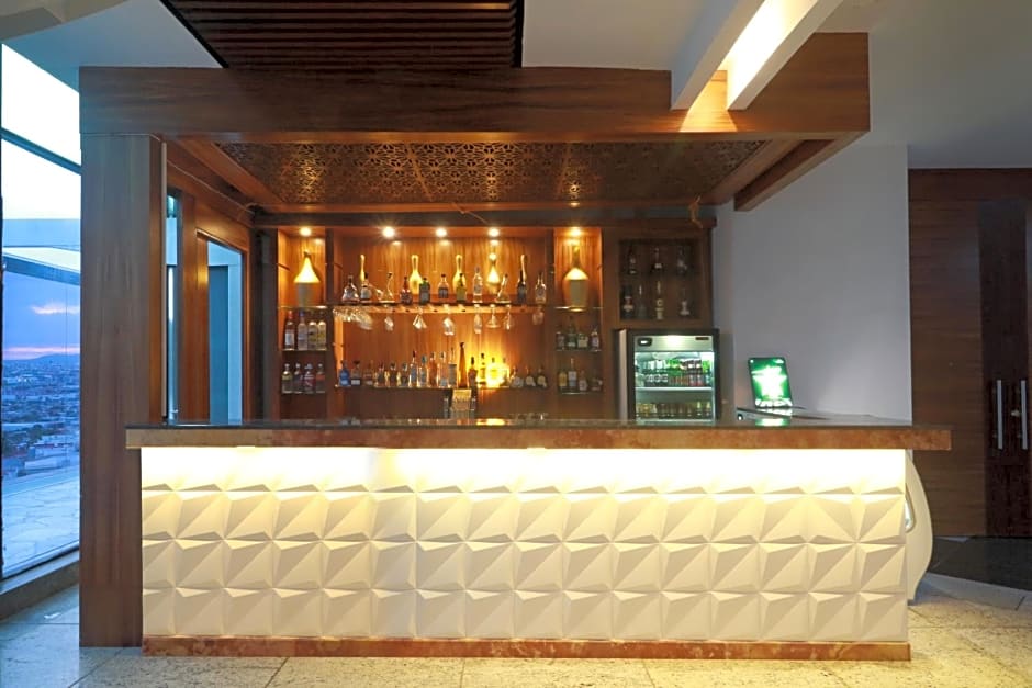 Holiday Inn Queretaro Zona Diamante By IHG