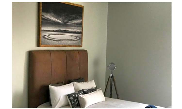 Hallmark Hotel by BON Hotels