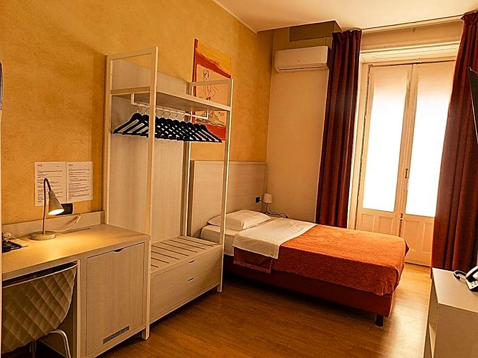 San Max Hotel