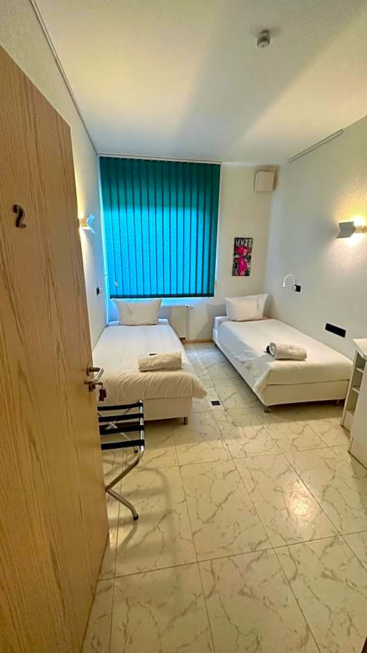 smart&beautiful HOSTEL