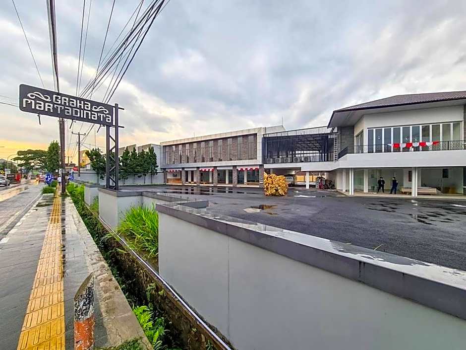 Graha Martadinata Syariah Mitra RedDoorz