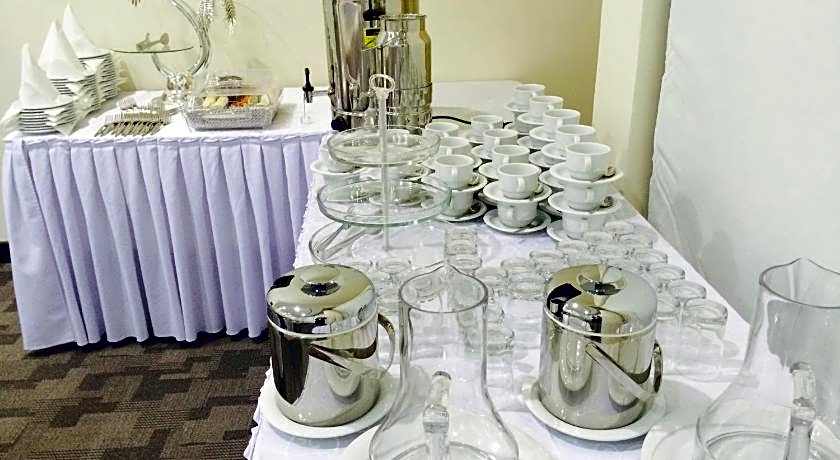 Tulip Hotel & Suites