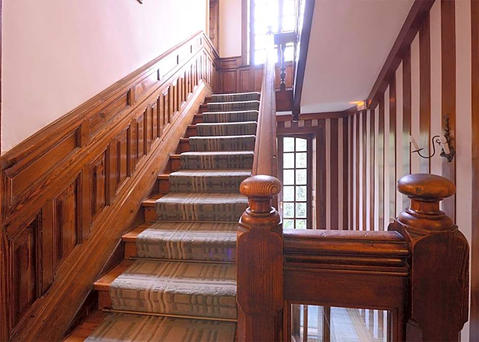 Hotel Alcazar Irun - Centro Ciudad