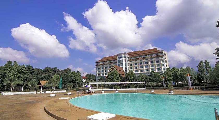 Arawan Riverside Hotel