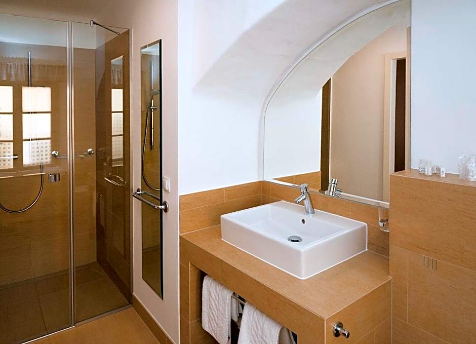 Madar Café Restaurant zum Fürsten