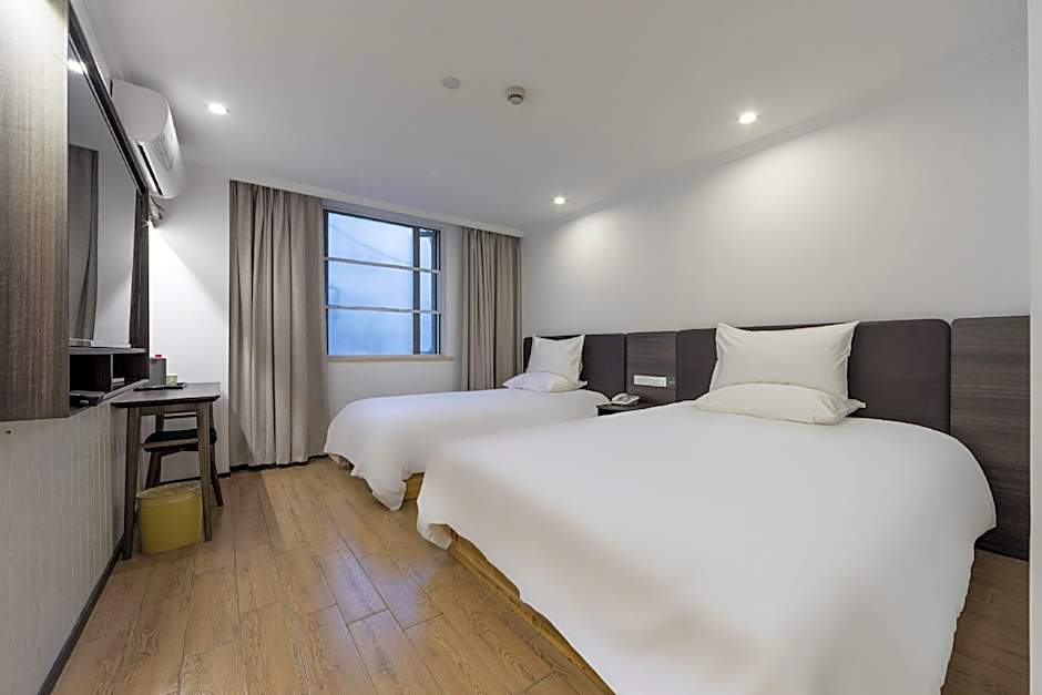 Hi inn Shanghai Bund & Renmin Road – Shanghai, DC