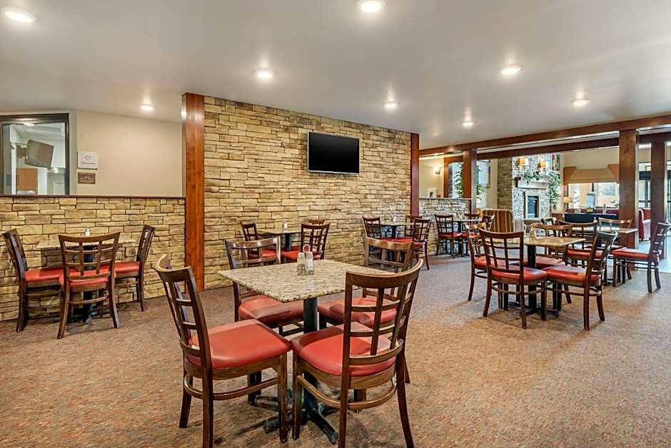 Comfort Suites near Route 66