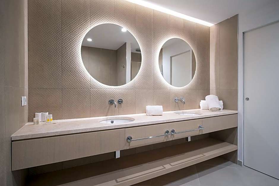 Felix Hotels - Galanias Hotel & Retreat