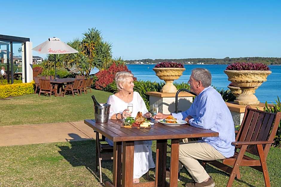 Harrington River Lodge