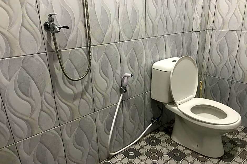 OYO 92603 Lidya Homestay