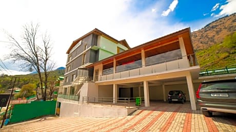 Vaayu Resorts And Spa Manali