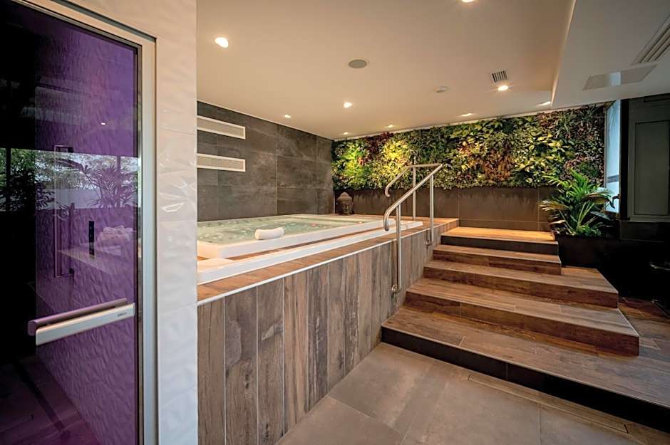 Best Western Plus Central Park Hotel & Spa