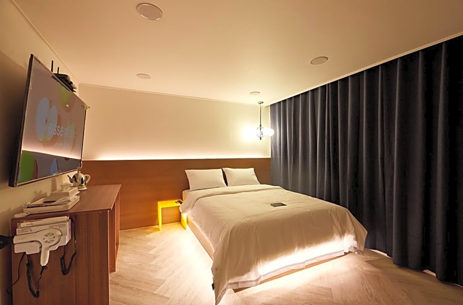 Hotel sounds