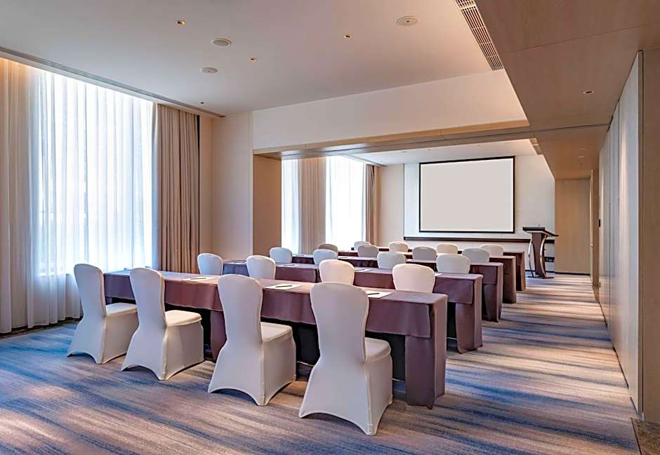 Hilton Garden Inn Shenzhen World Exhibition & Convention Center