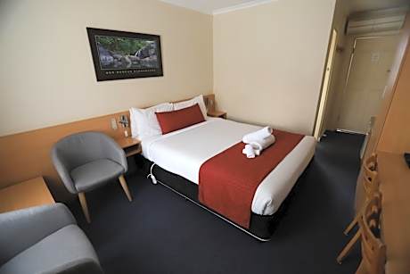 Executive Queen Room