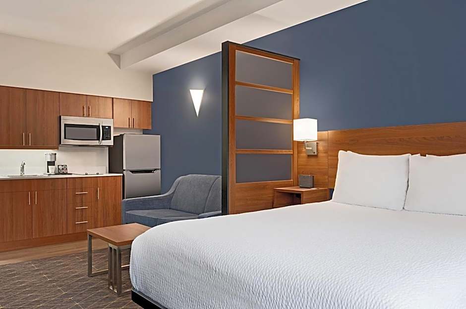 Park Inn by Radisson, Kelowna